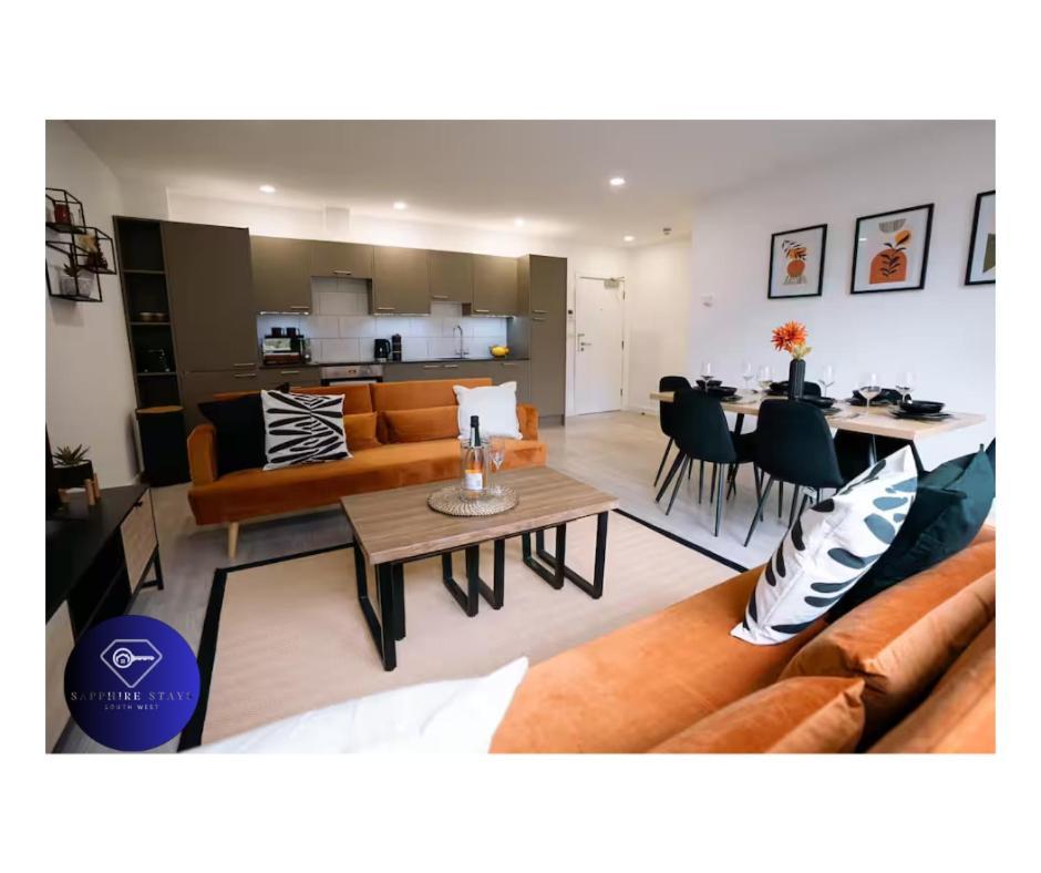 Modern City Centre Apartment Exeter Bagian luar foto